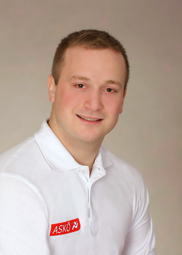 Wolfgang Bader