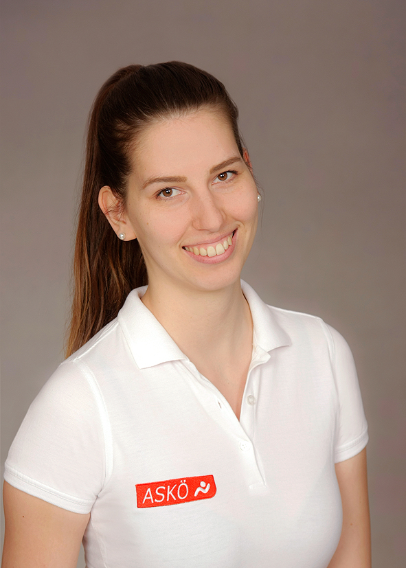Auer Julia